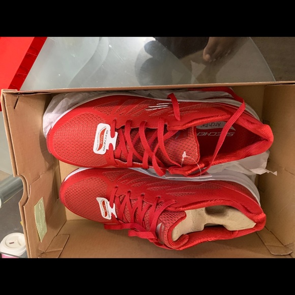 Sketchers shoe - Picture 5 of 5